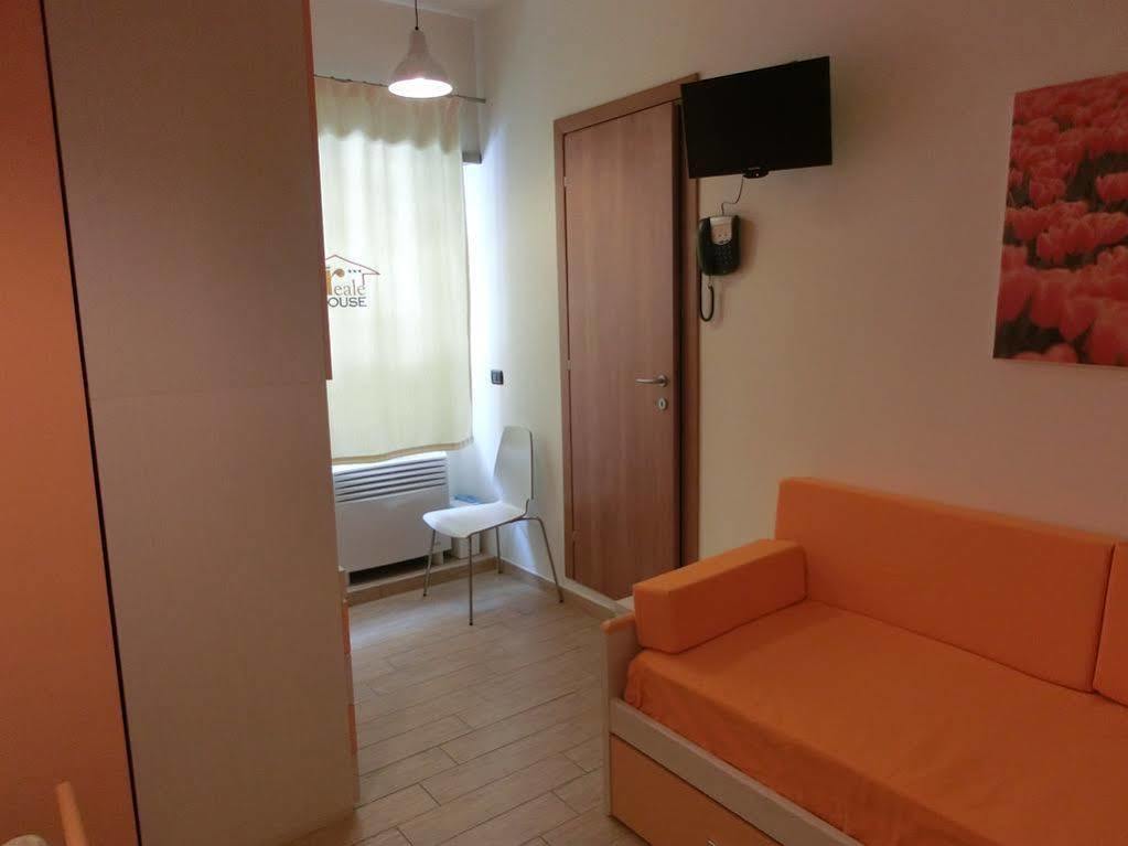 Reale House Rooms Roma Dış mekan fotoğraf